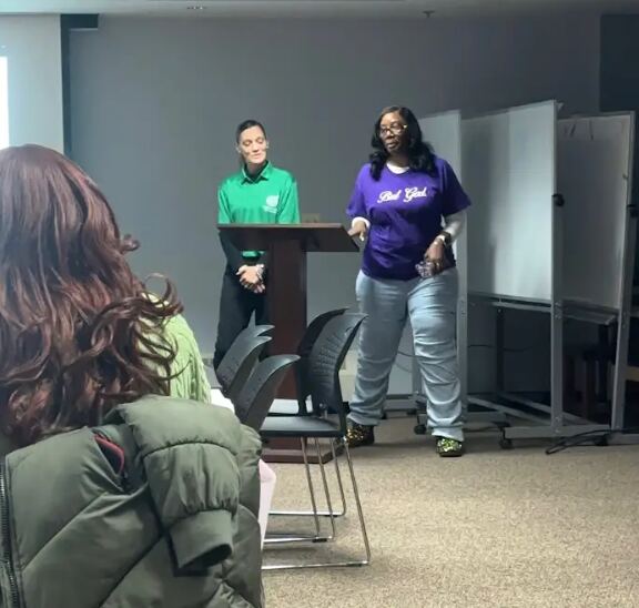 Dream Moms program facilitators presenting to participants